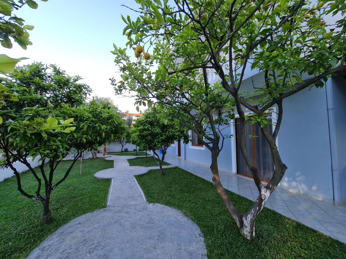 Vila Anxhelo 사밀 외부 사진