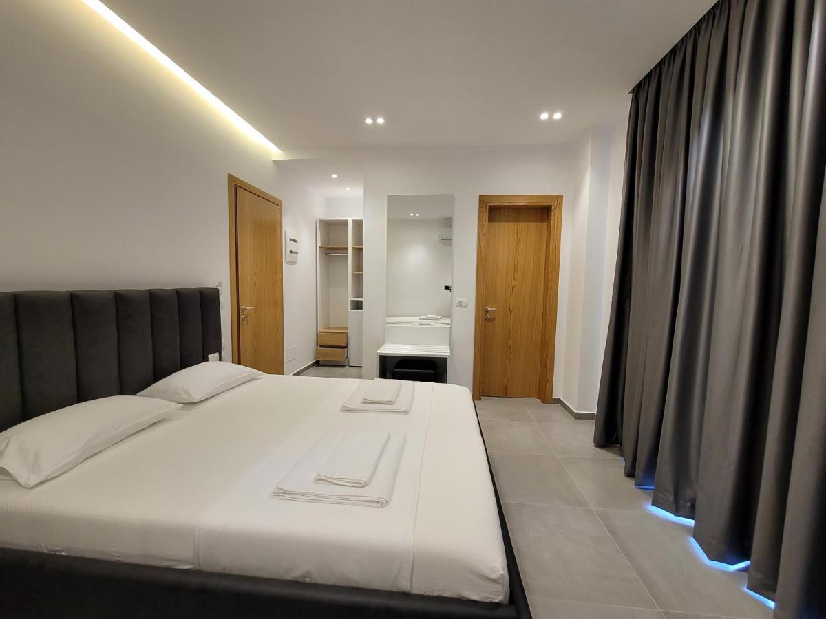Vila Anxhelo 사밀 외부 사진