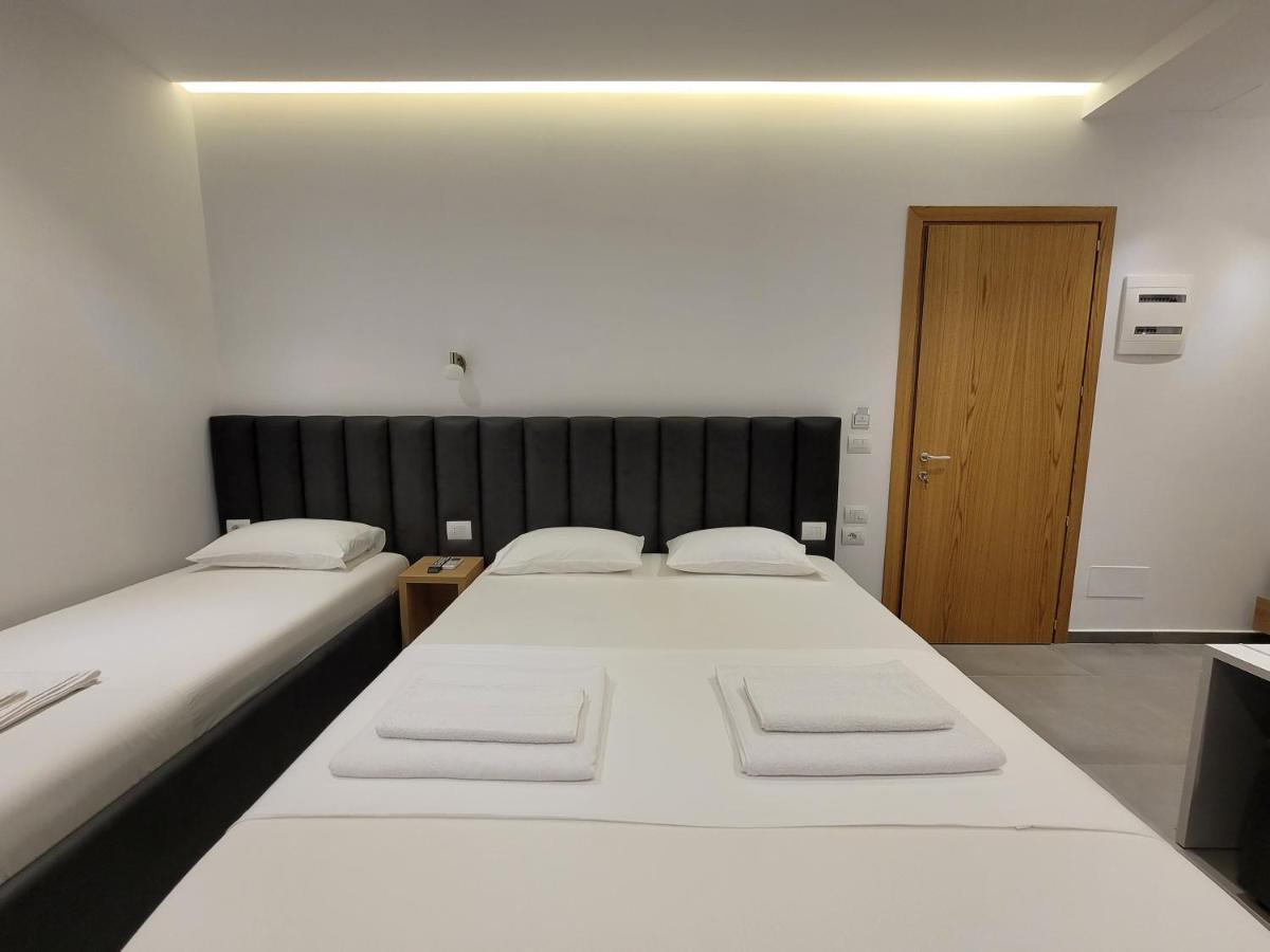 Vila Anxhelo 사밀 외부 사진